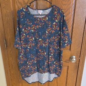 LuLaRoe Floral Tee in Teal with Red & Yellow Roses